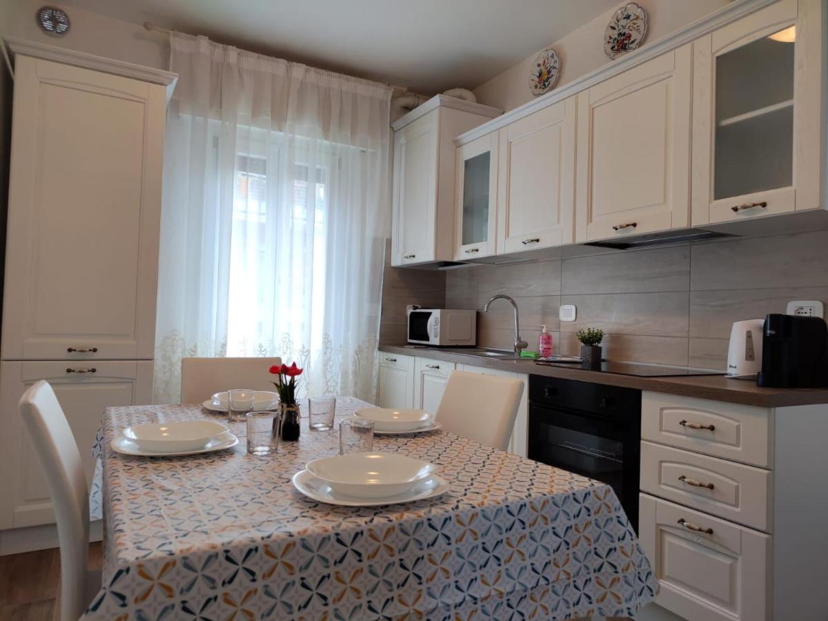 Sweet Apartment - Centre Peschiera del Garda Exterior photo